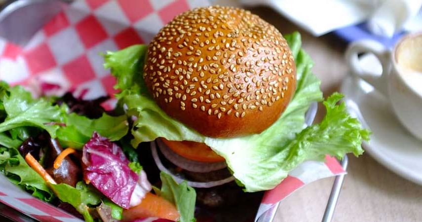 Burgerlokale in Linz: Hier geht es unverschämt lecker zu!