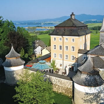 Privatuniversität Seeburg