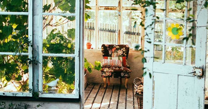 Preiswerte Frühlings-Einrichtung: Outdoor-Gestaltung für den Balkon-, Garten- und Terrassentyp!