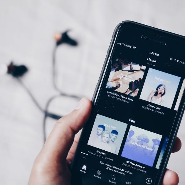 Top 8 Podcasts