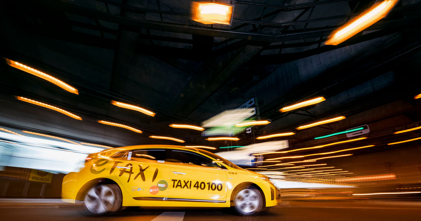 Wir haben getestet: Wie gut ist Taxi 40100 wirklich?