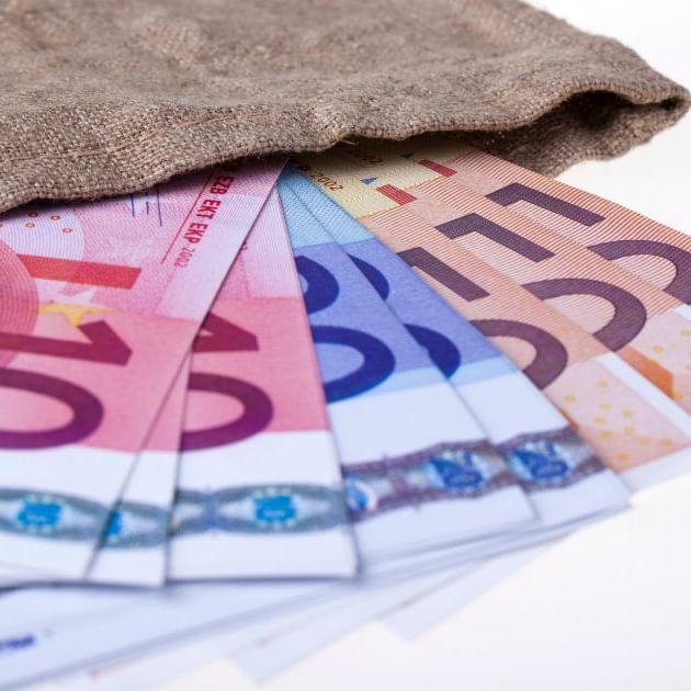 Studenten arbeiten und verdienen